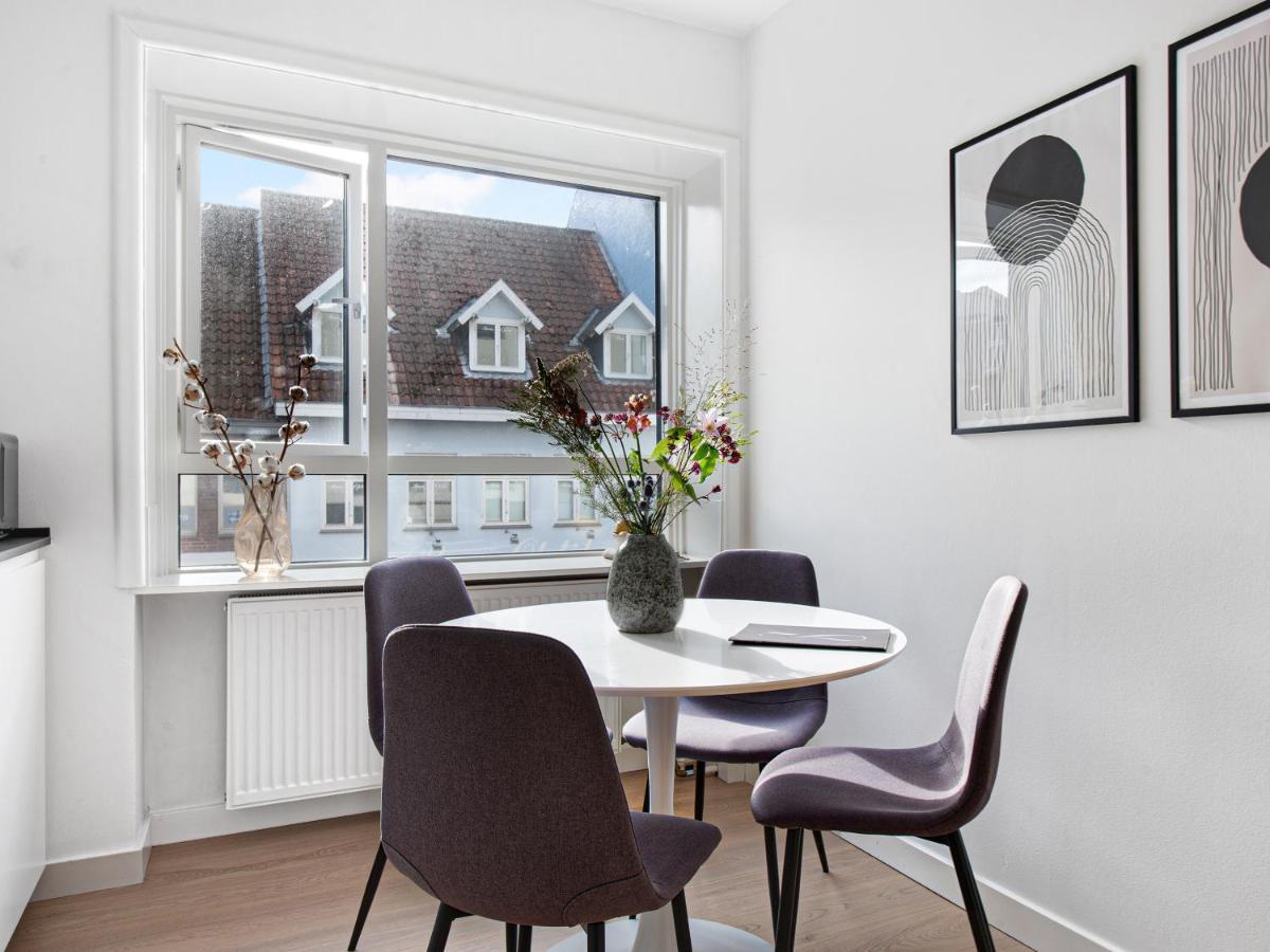 Sanders Fjord - Inviting One-Bedroom Apartment In Center Of Roskilde Buitenkant foto