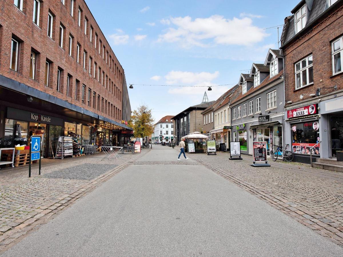 Sanders Fjord - Inviting One-Bedroom Apartment In Center Of Roskilde Buitenkant foto